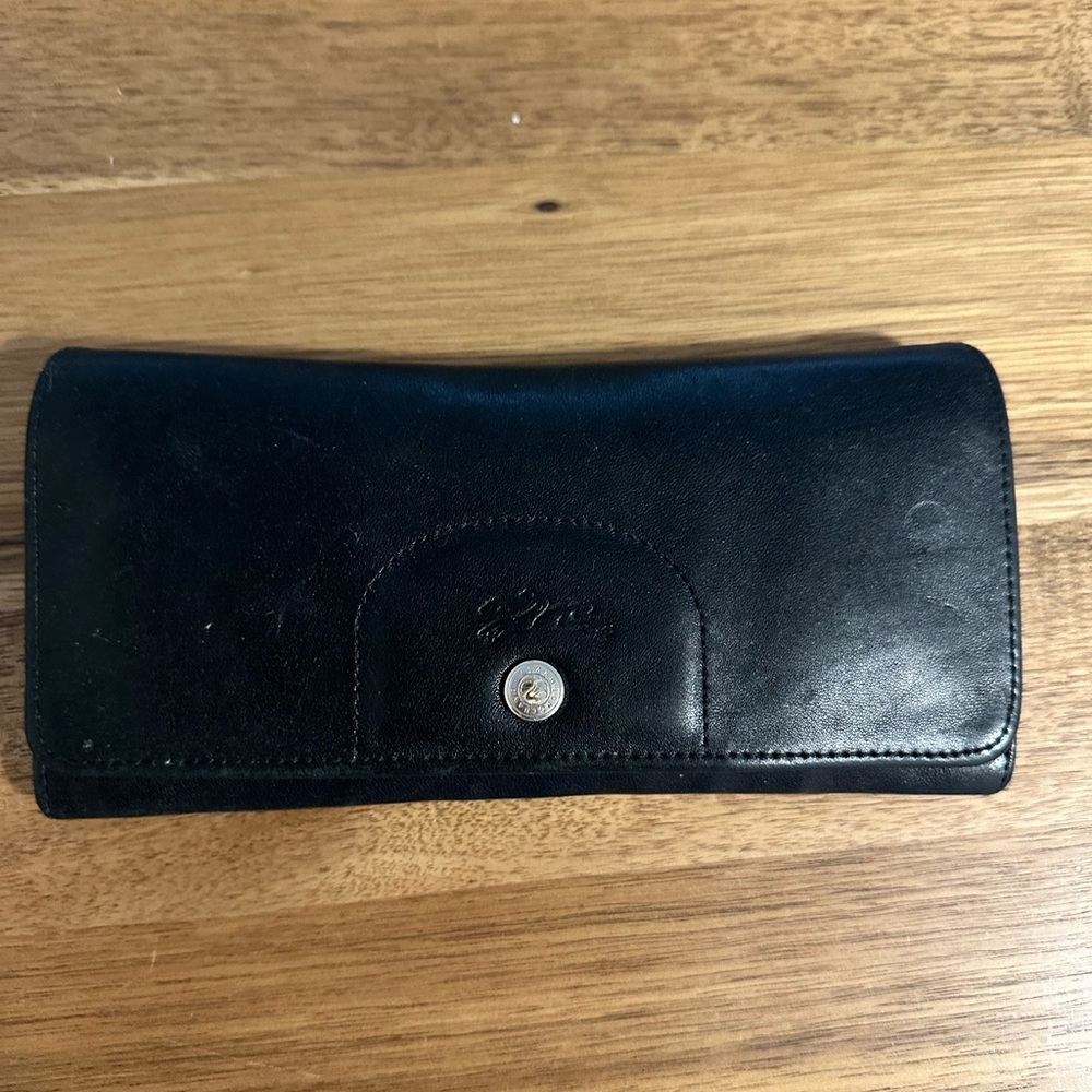 Black leather continental wallet